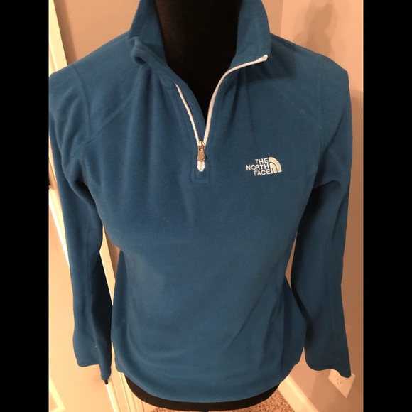 The North Face Tops - NWOT! North Face half zip fleece